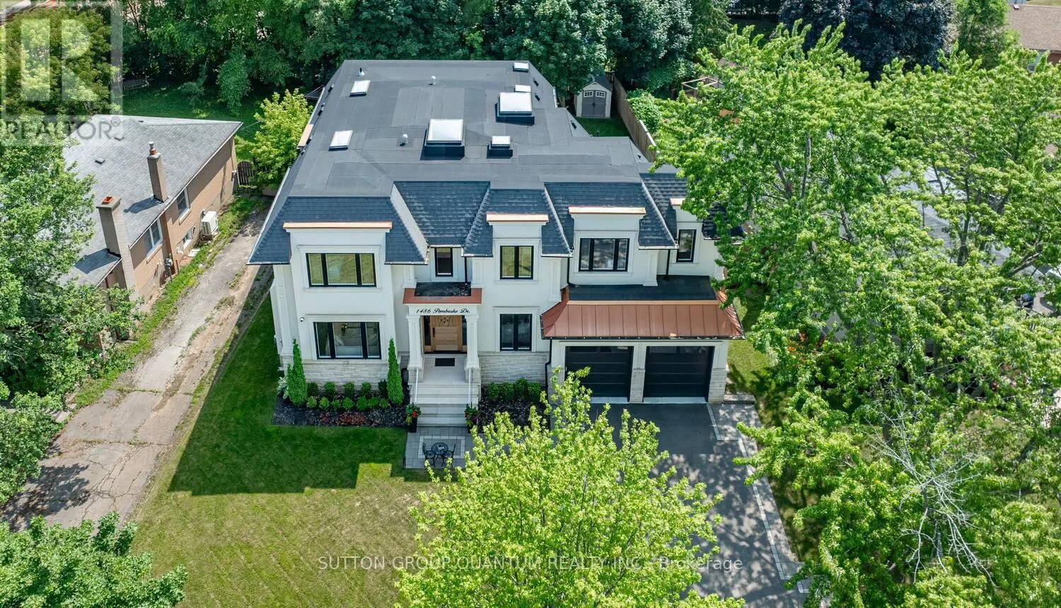 1486 PEMBROKE DRIVE