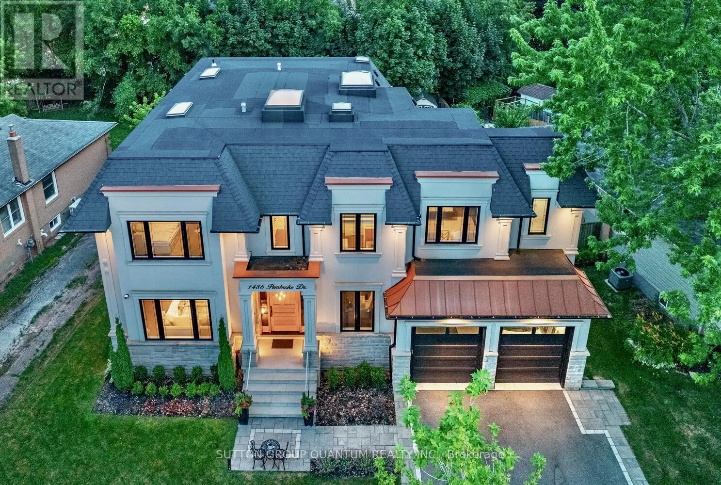1486 PEMBROKE DRIVE
