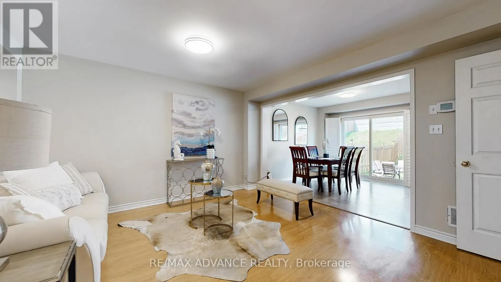 7560 BLACK WALNUT TRAIL