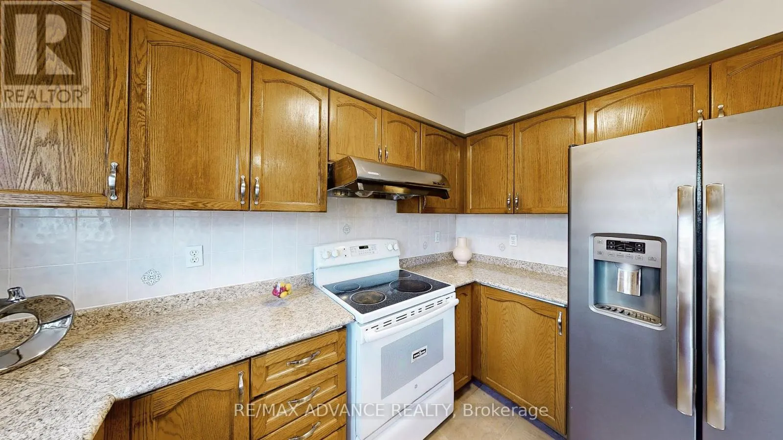 7560 BLACK WALNUT TRAIL