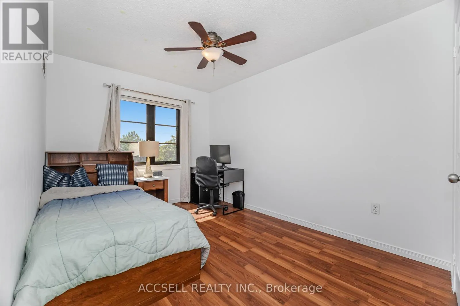 323 PETTIGREW TRAIL