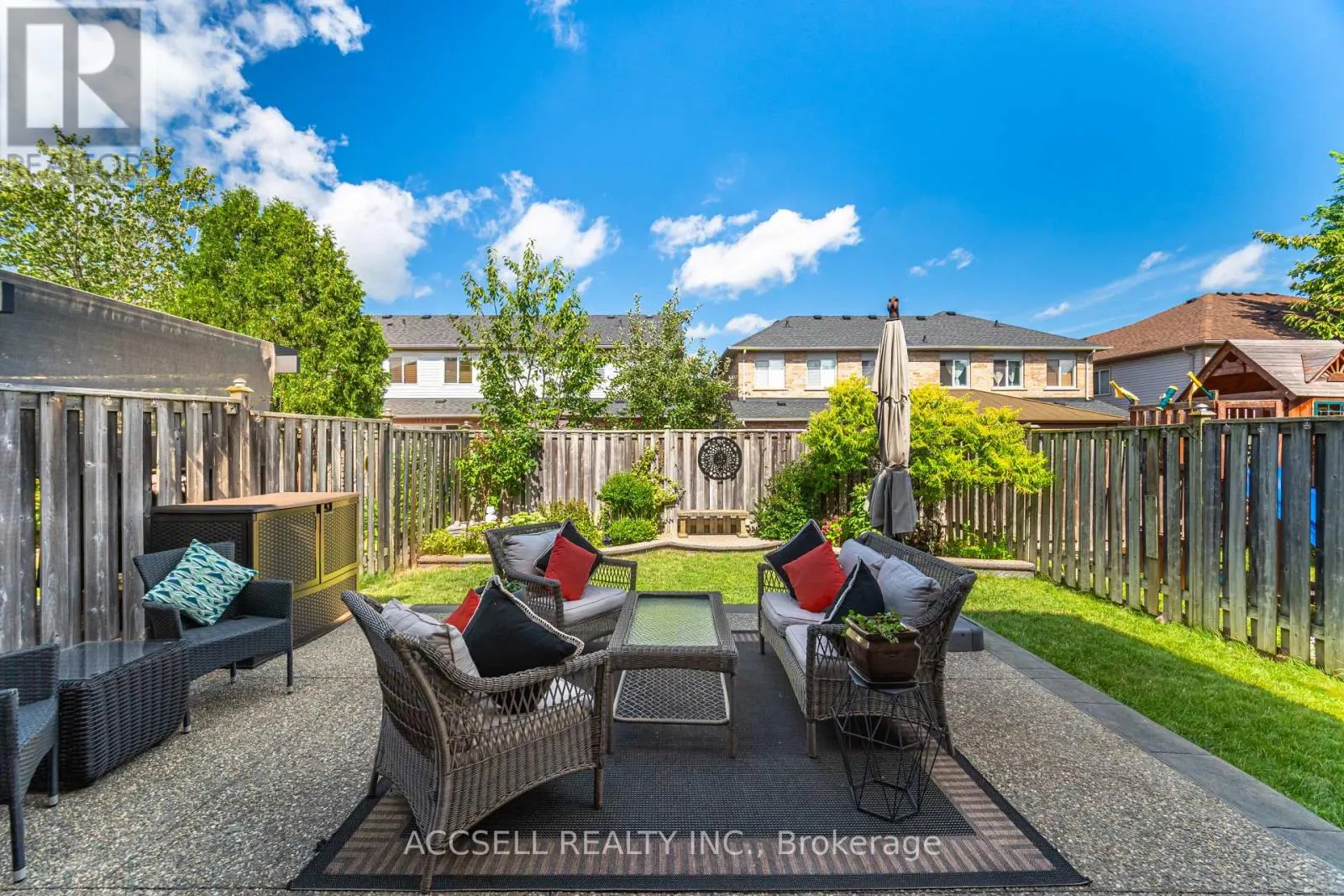 323 PETTIGREW TRAIL