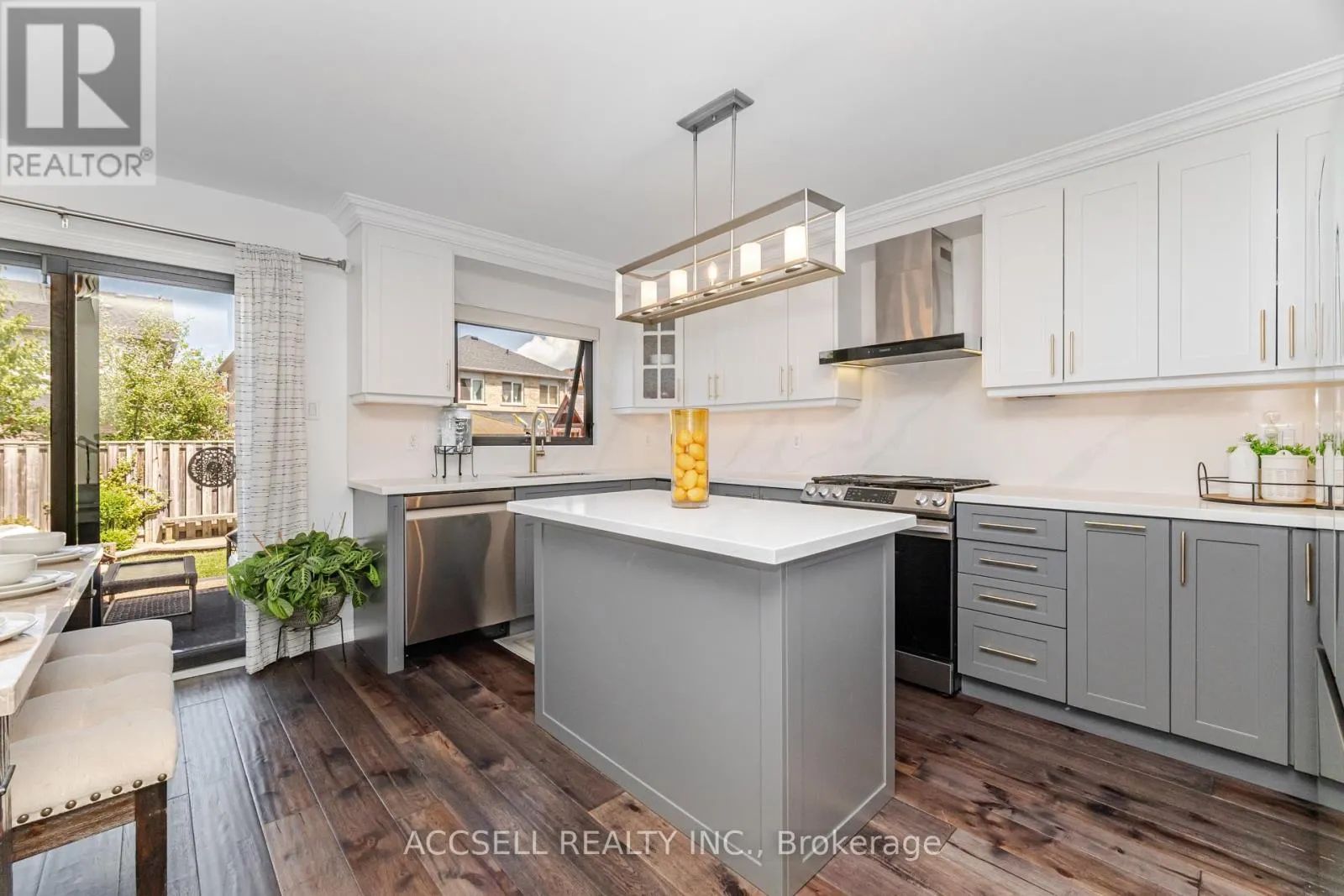 323 PETTIGREW TRAIL