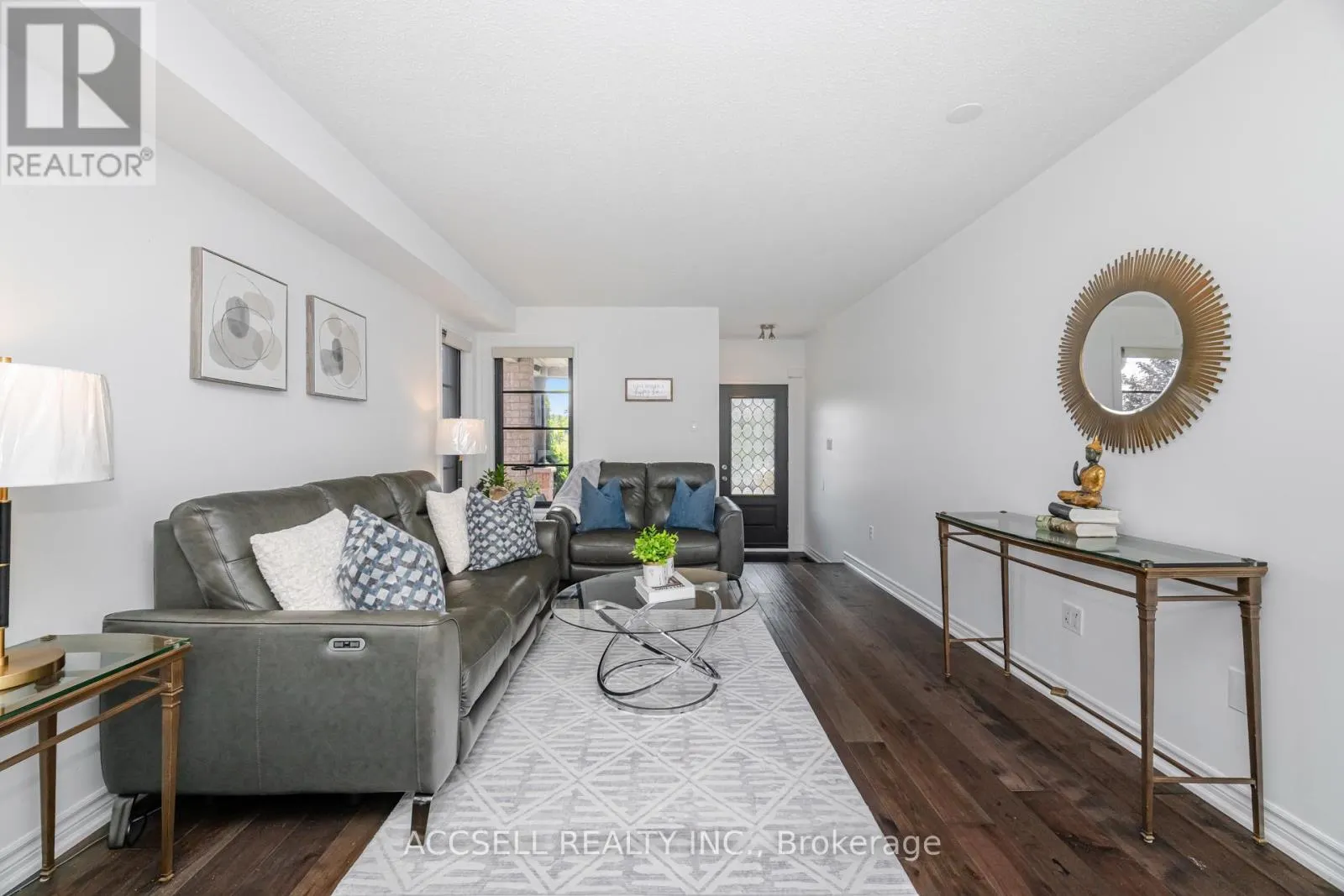 323 PETTIGREW TRAIL