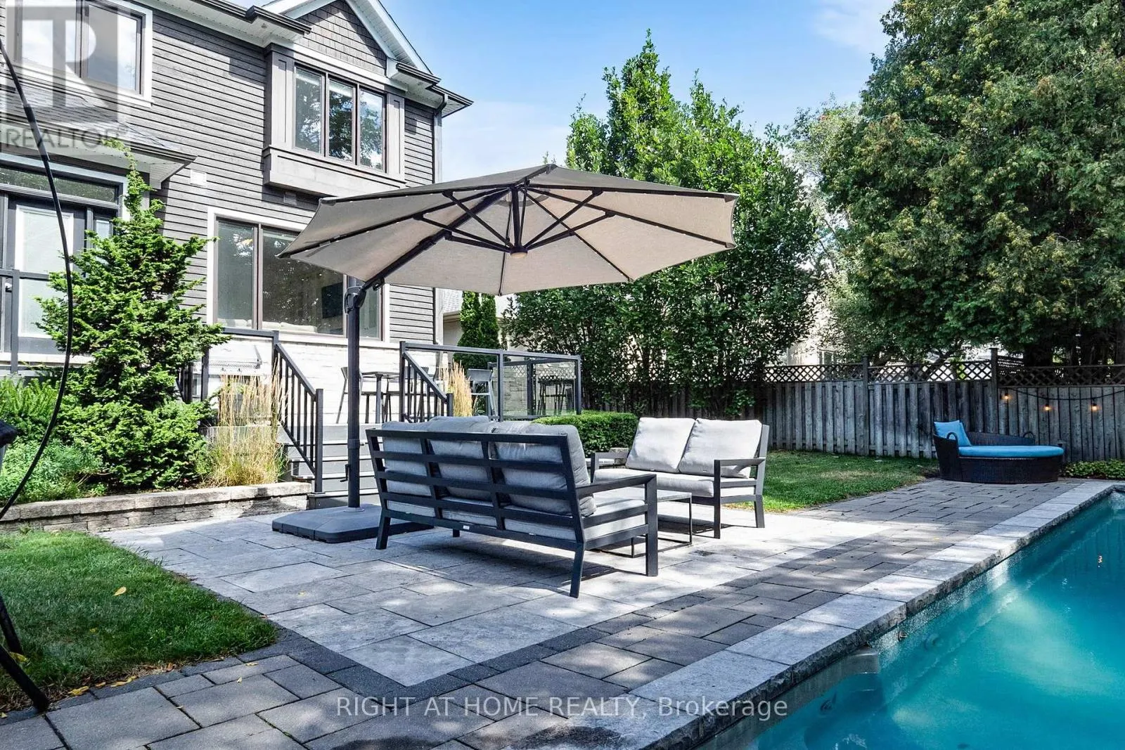 490 ORCHARD DRIVE