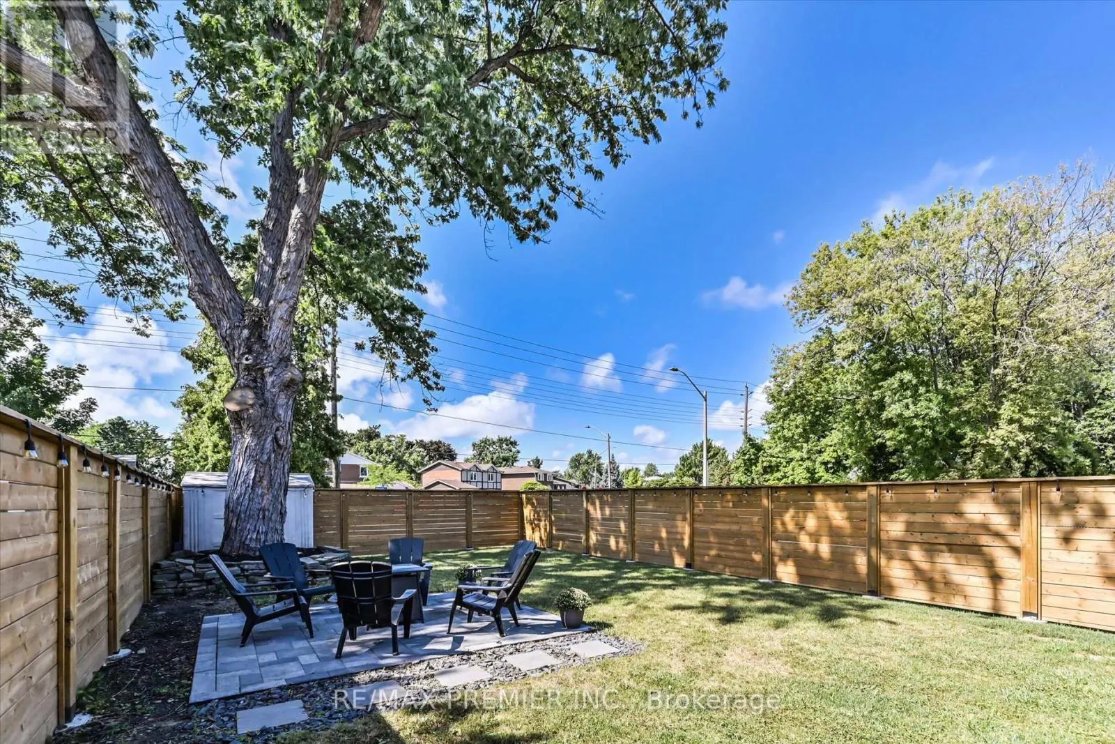 2461 PADSTOW CRESCENT