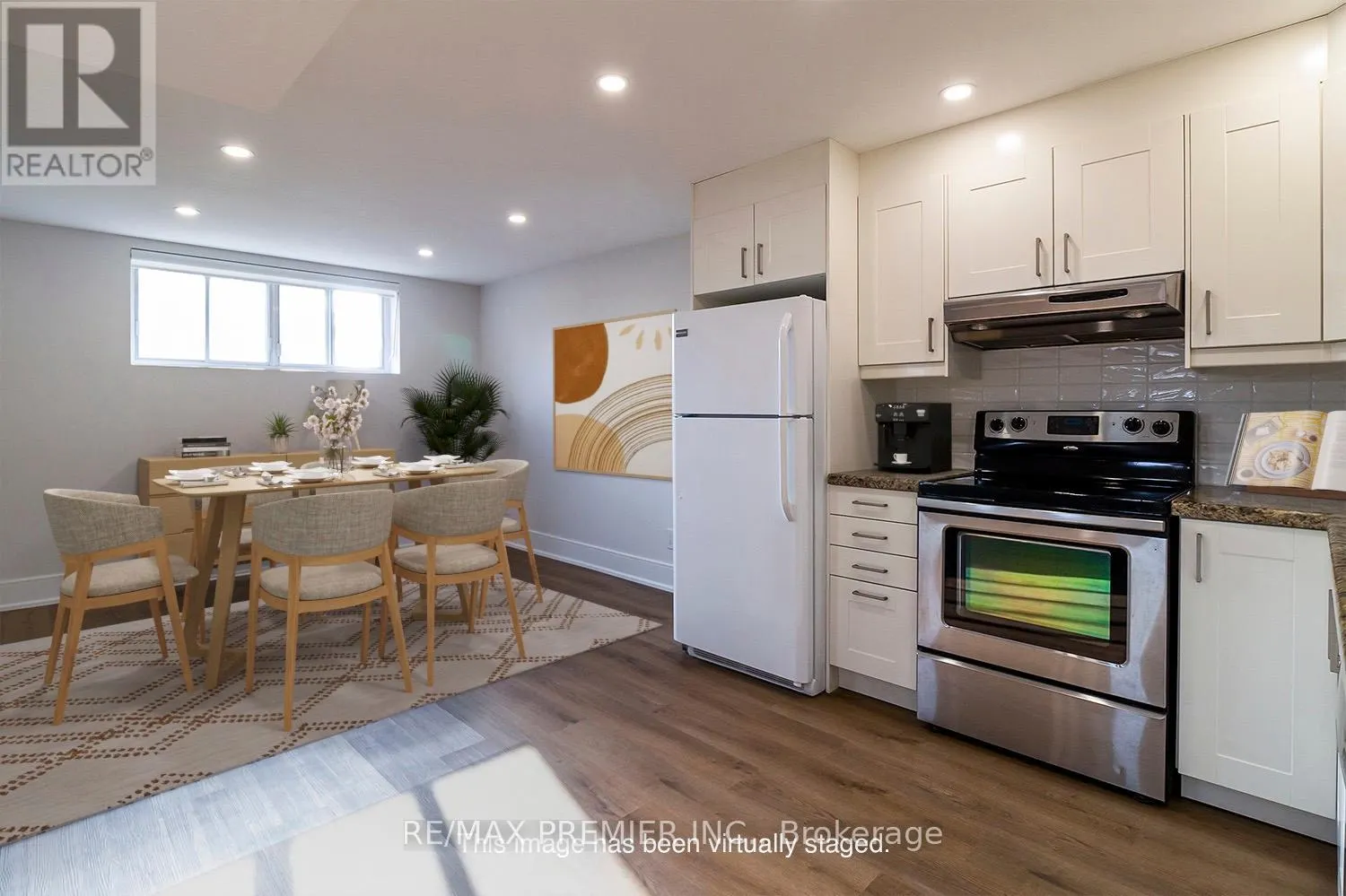 2461 PADSTOW CRESCENT