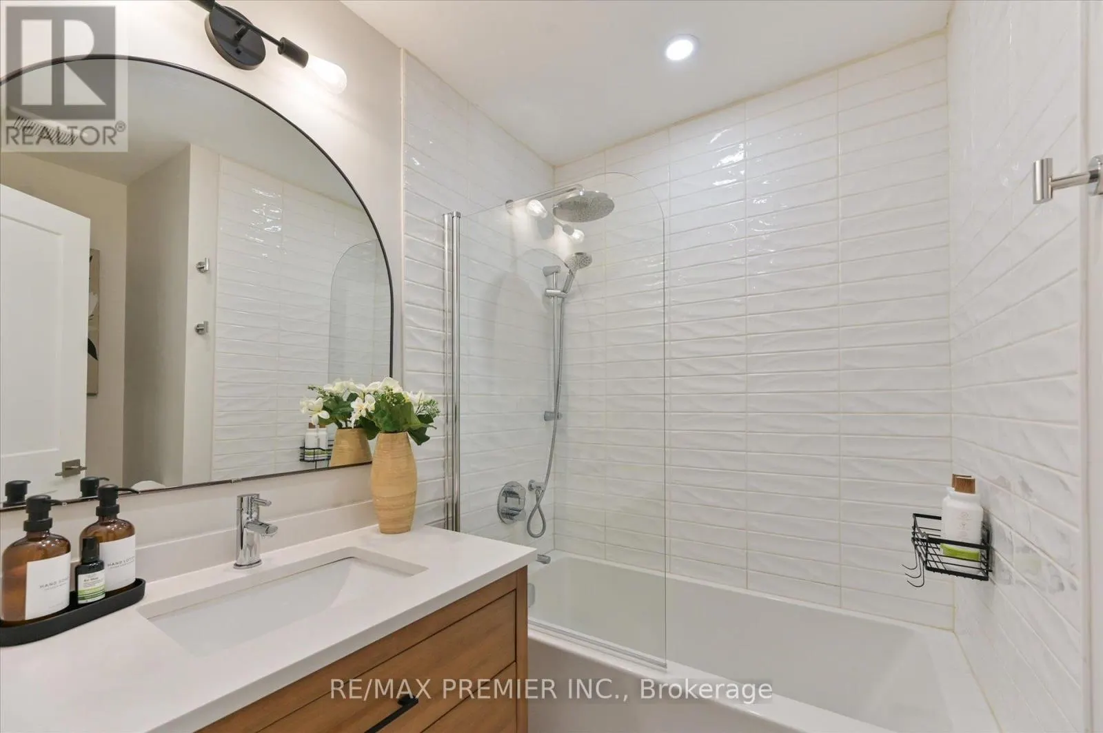 2461 PADSTOW CRESCENT