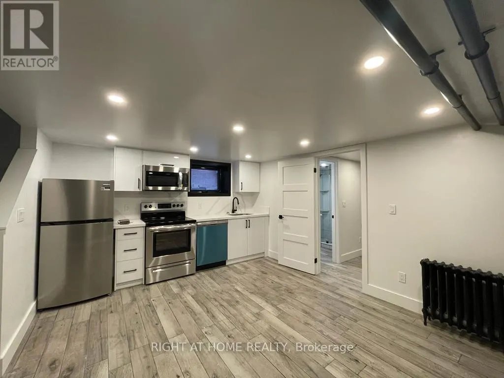 A - 363 PARKSIDE DRIVE