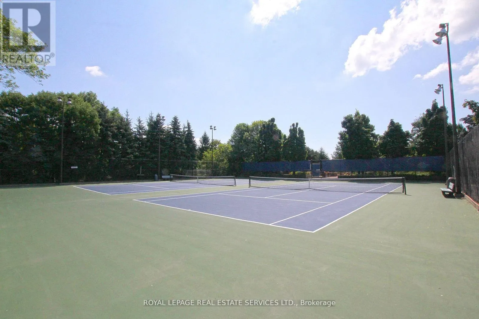 216 - 2267 LAKESHORE BOULEVARD W