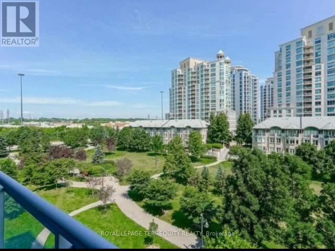403 - 58 MARINE PARADE DRIVE