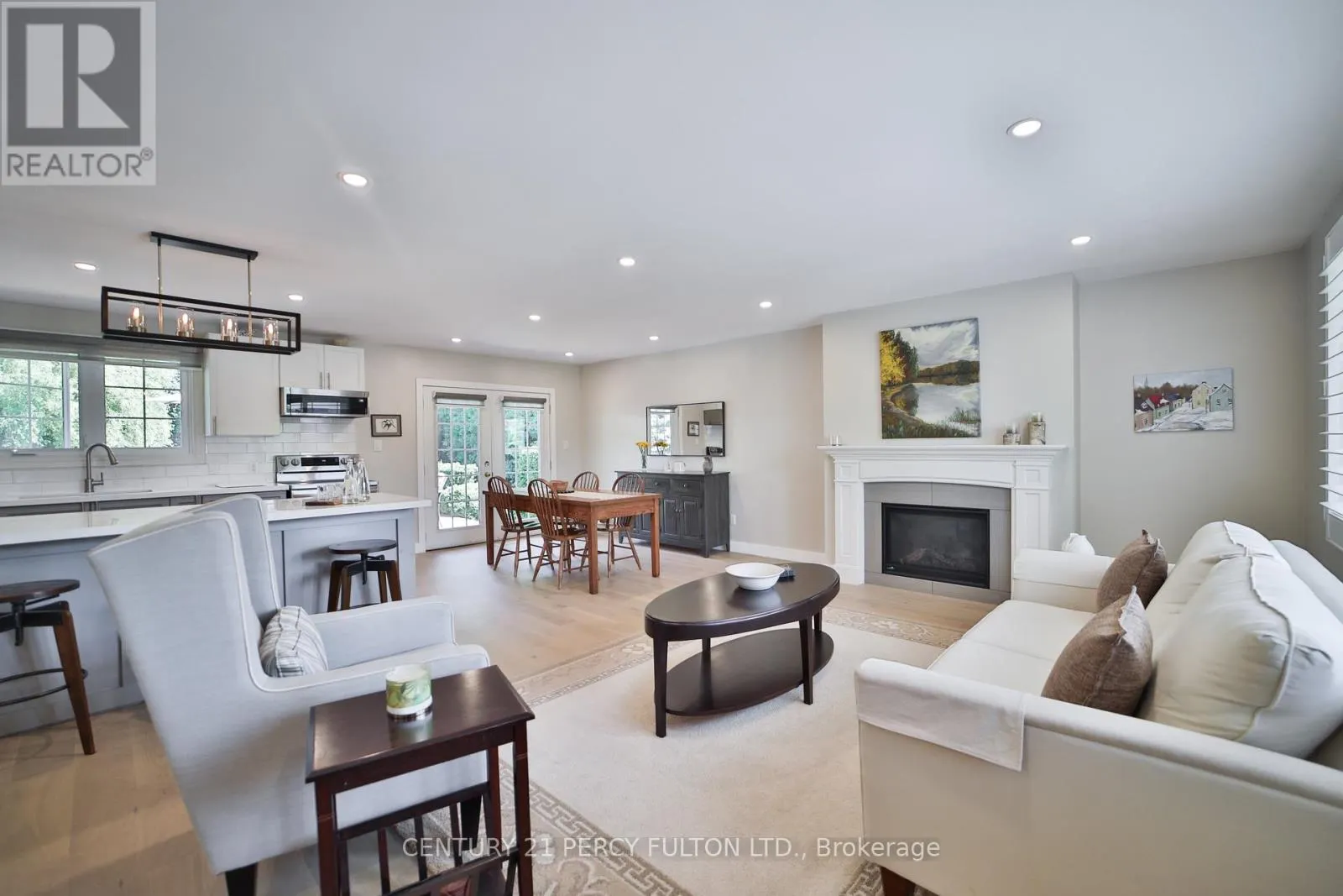 1520 REBECCA STREET