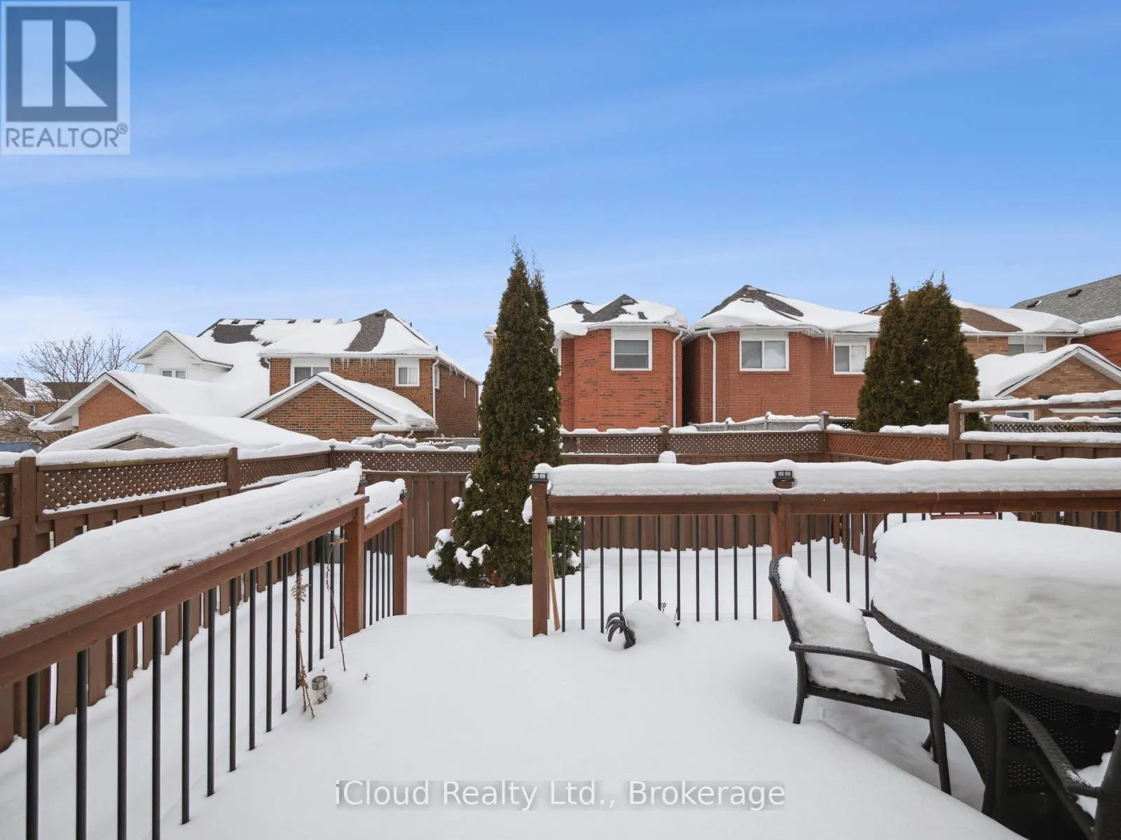 424 JAY CRESCENT