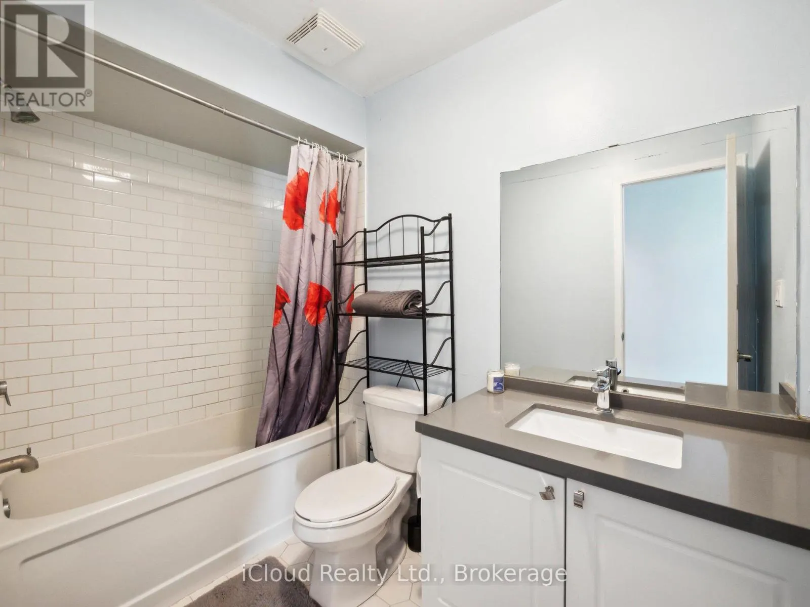 424 JAY CRESCENT