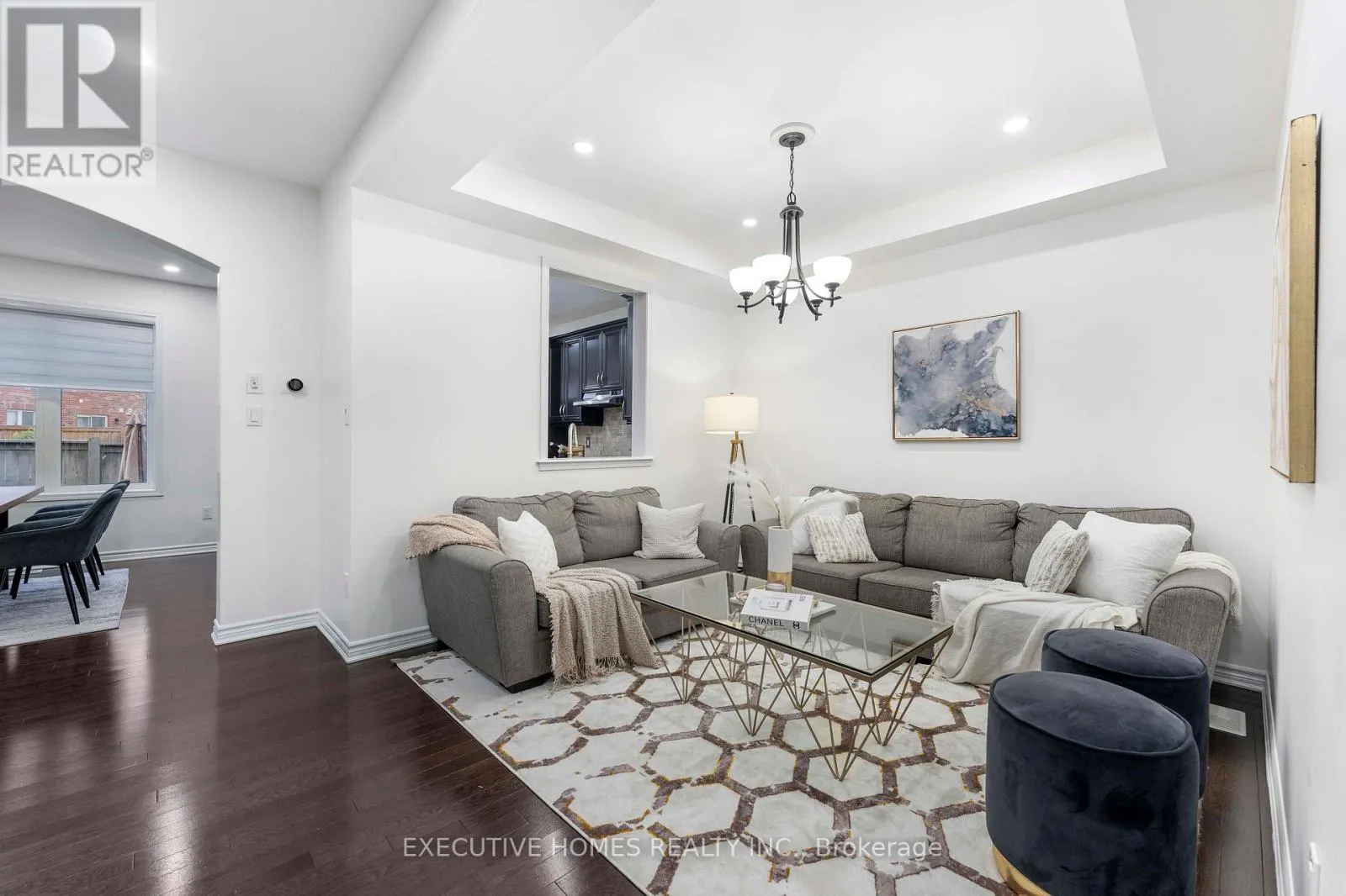 1496 FARMSTEAD DRIVE