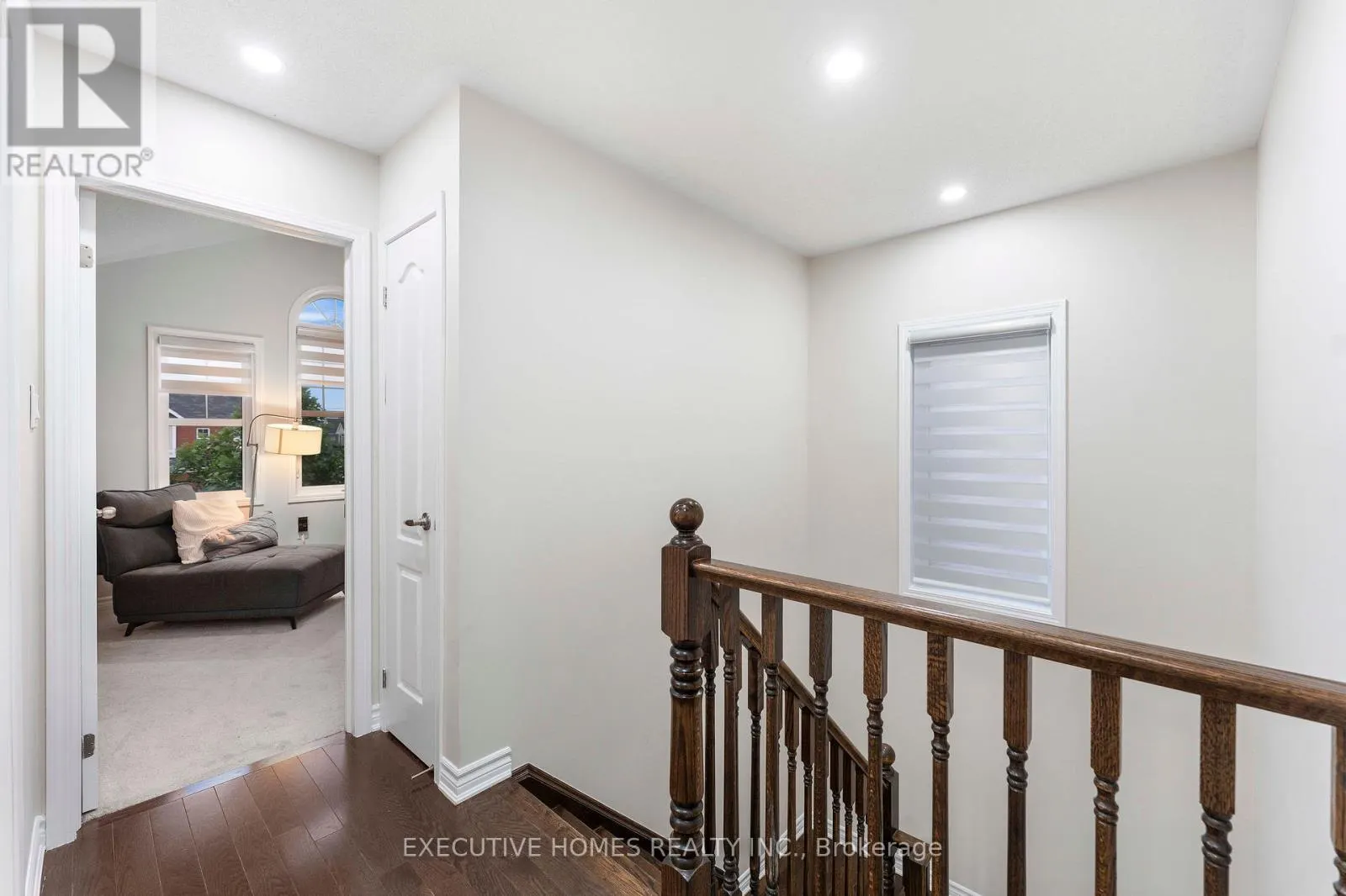 1496 FARMSTEAD DRIVE