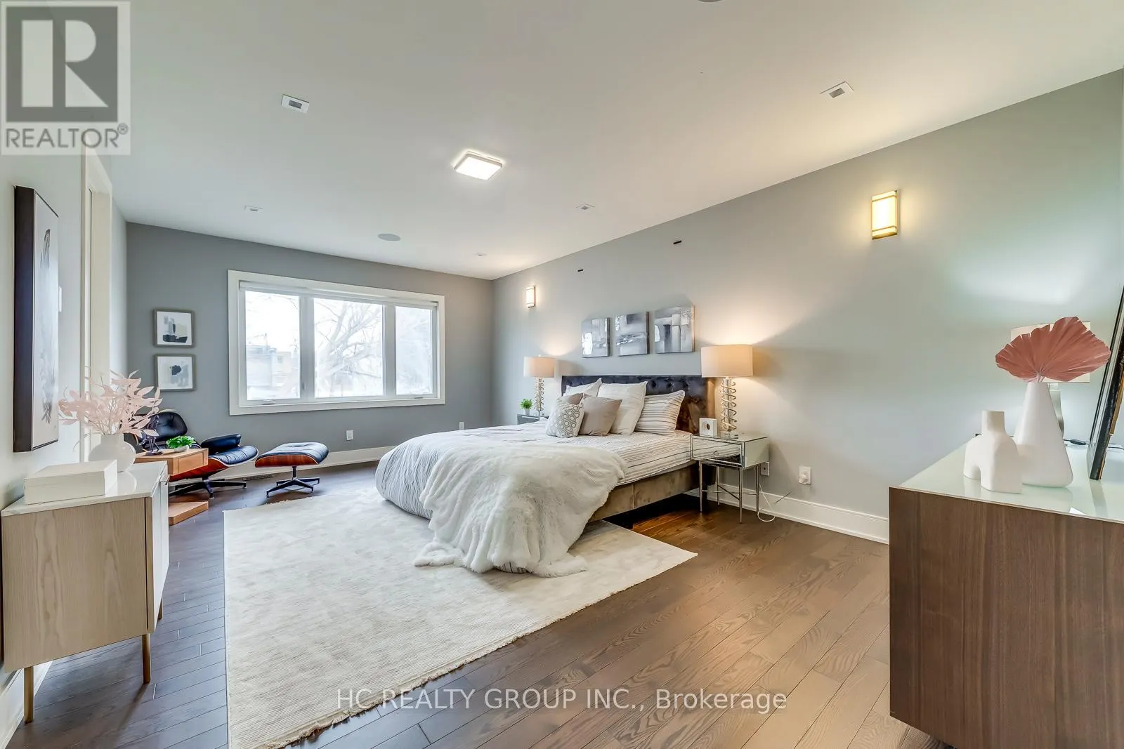 18 ASH CRESCENT