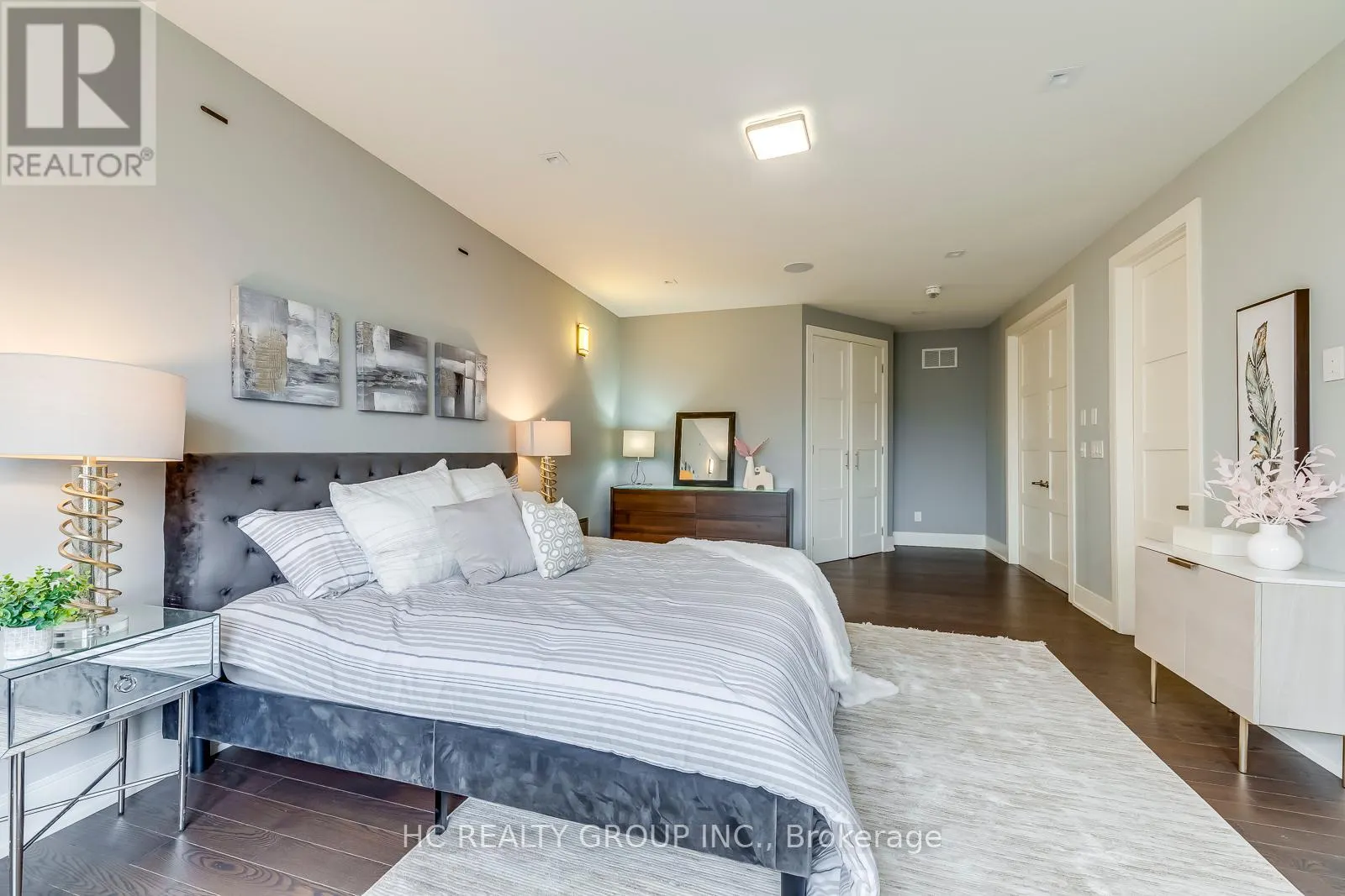 18 ASH CRESCENT