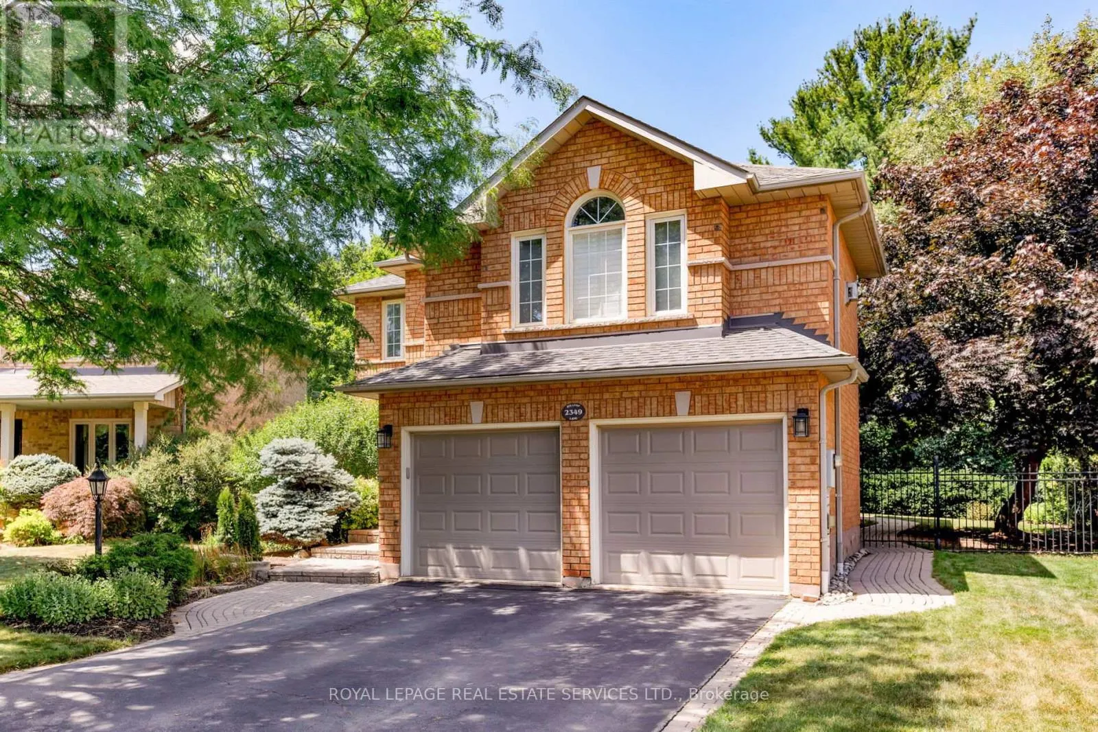 2349 HILLTOP LANE