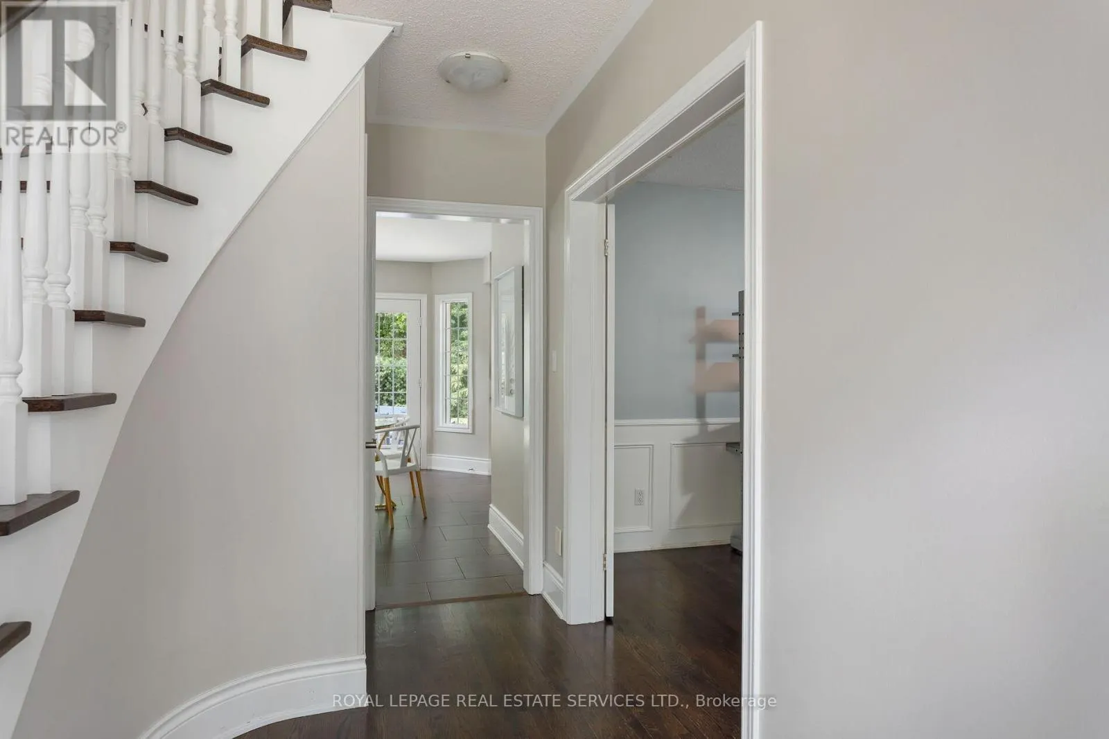 2349 HILLTOP LANE