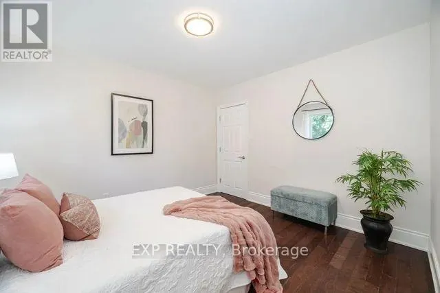 42 HILLSIDE DRIVE
