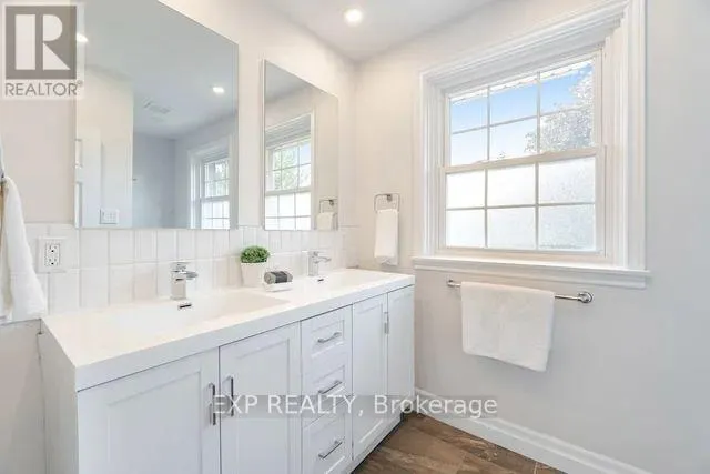42 HILLSIDE DRIVE