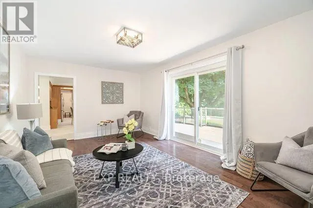 42 HILLSIDE DRIVE