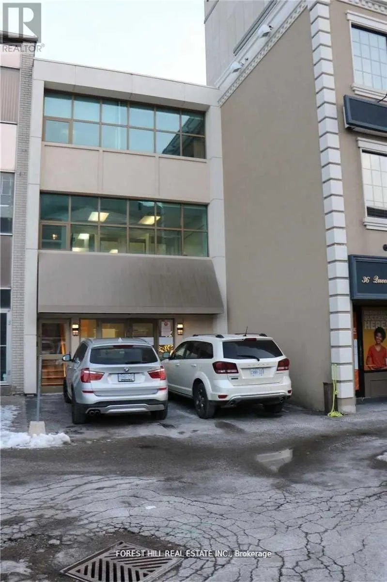 1ST FLOOR - 44 QUEEN STREET E