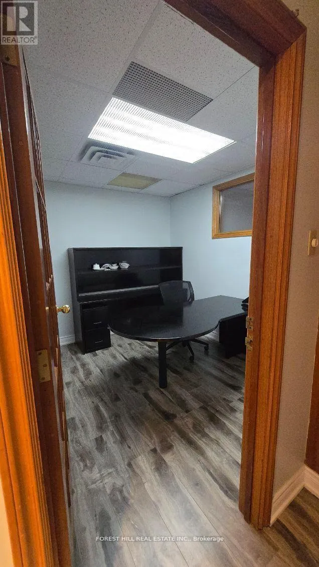 2ND FLOOR - 44 QUEEN STREET E