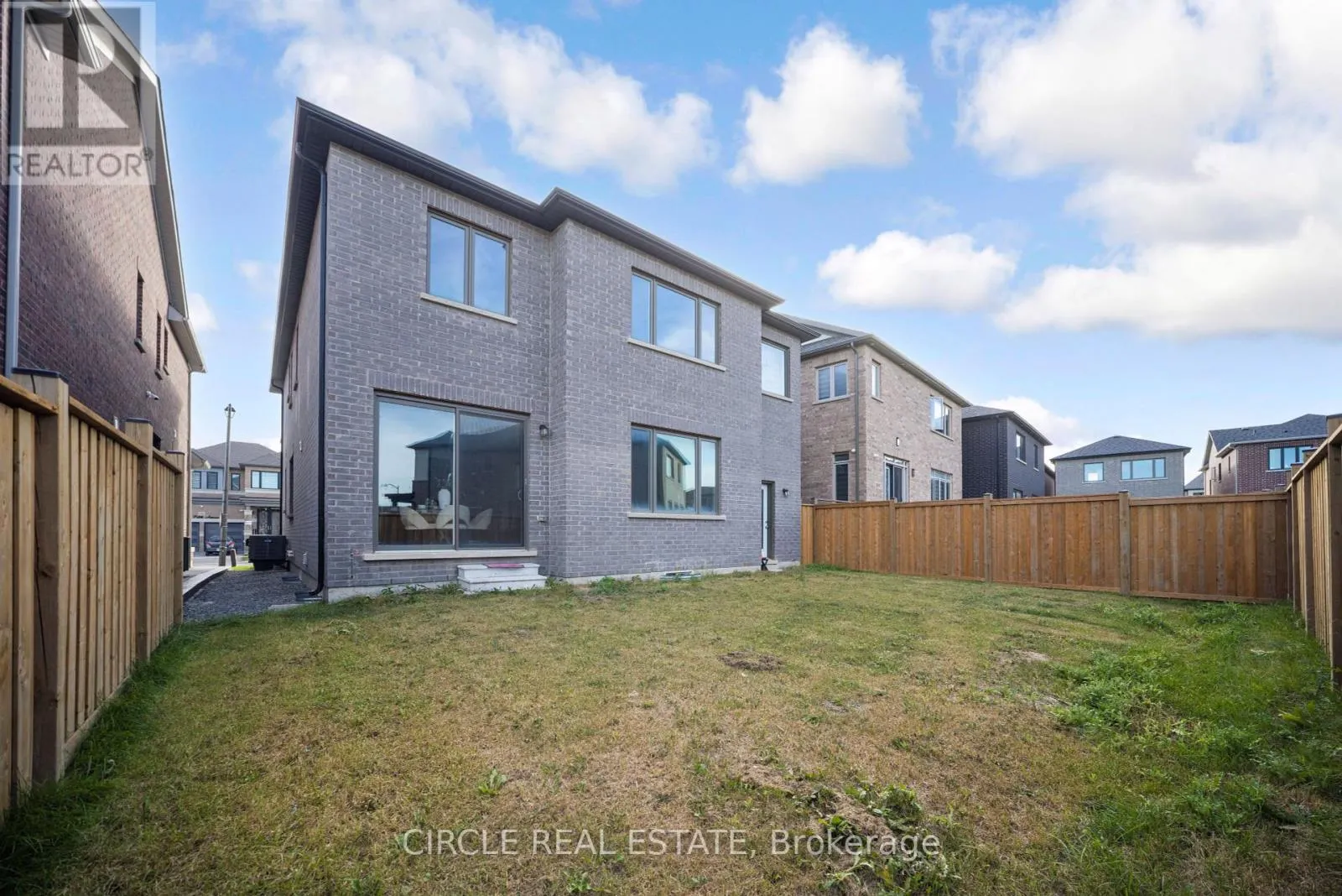 127 PETCH AVENUE
