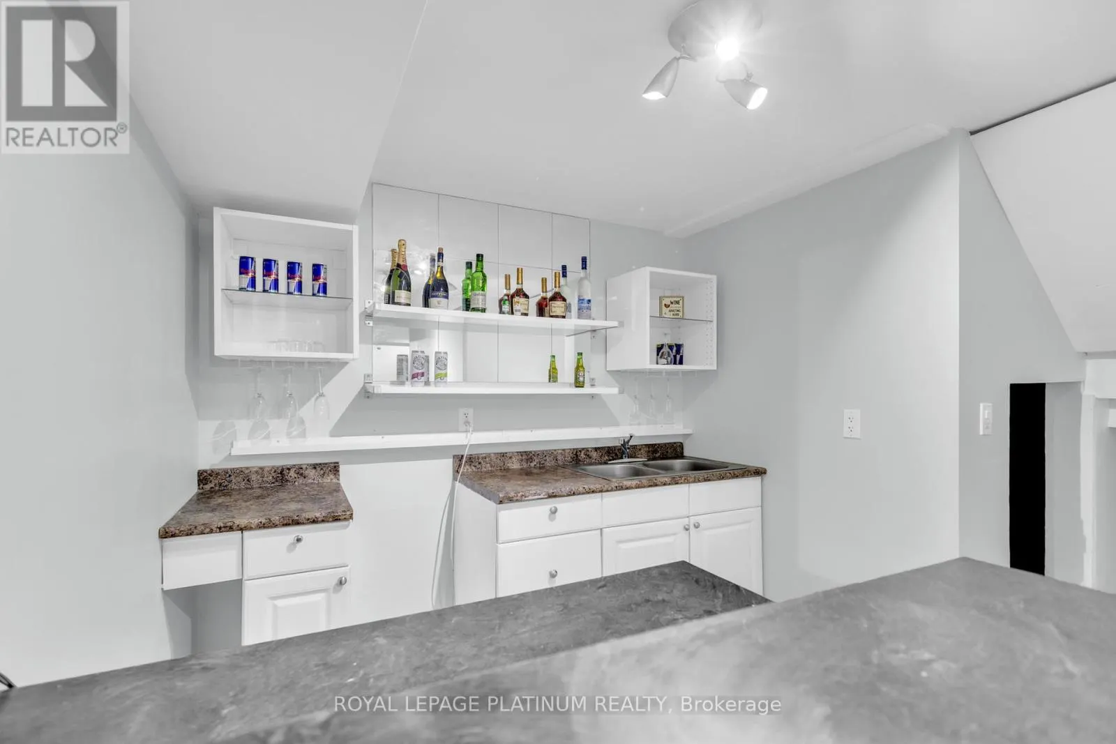 76 BAHA CRESCENT