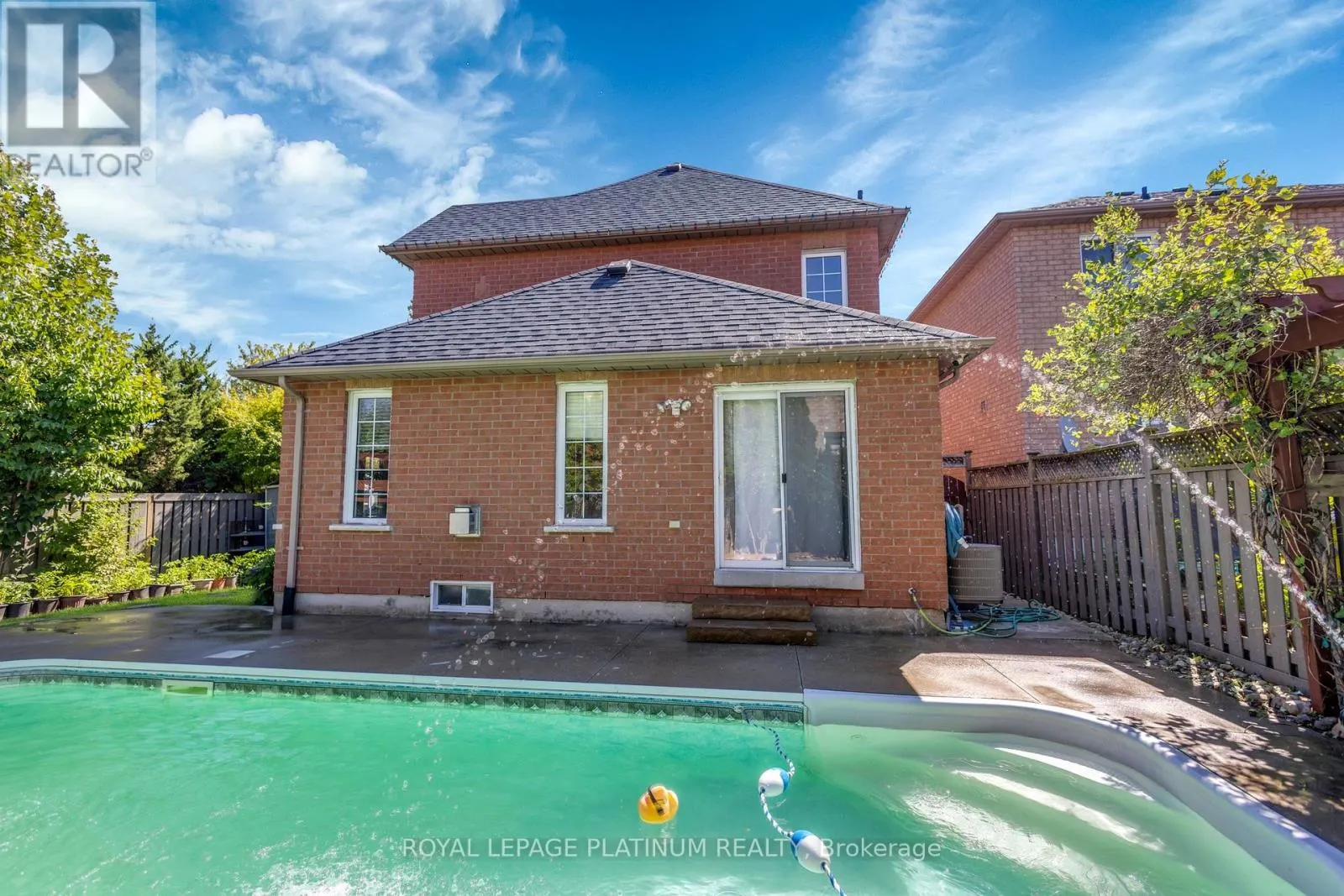 76 BAHA CRESCENT