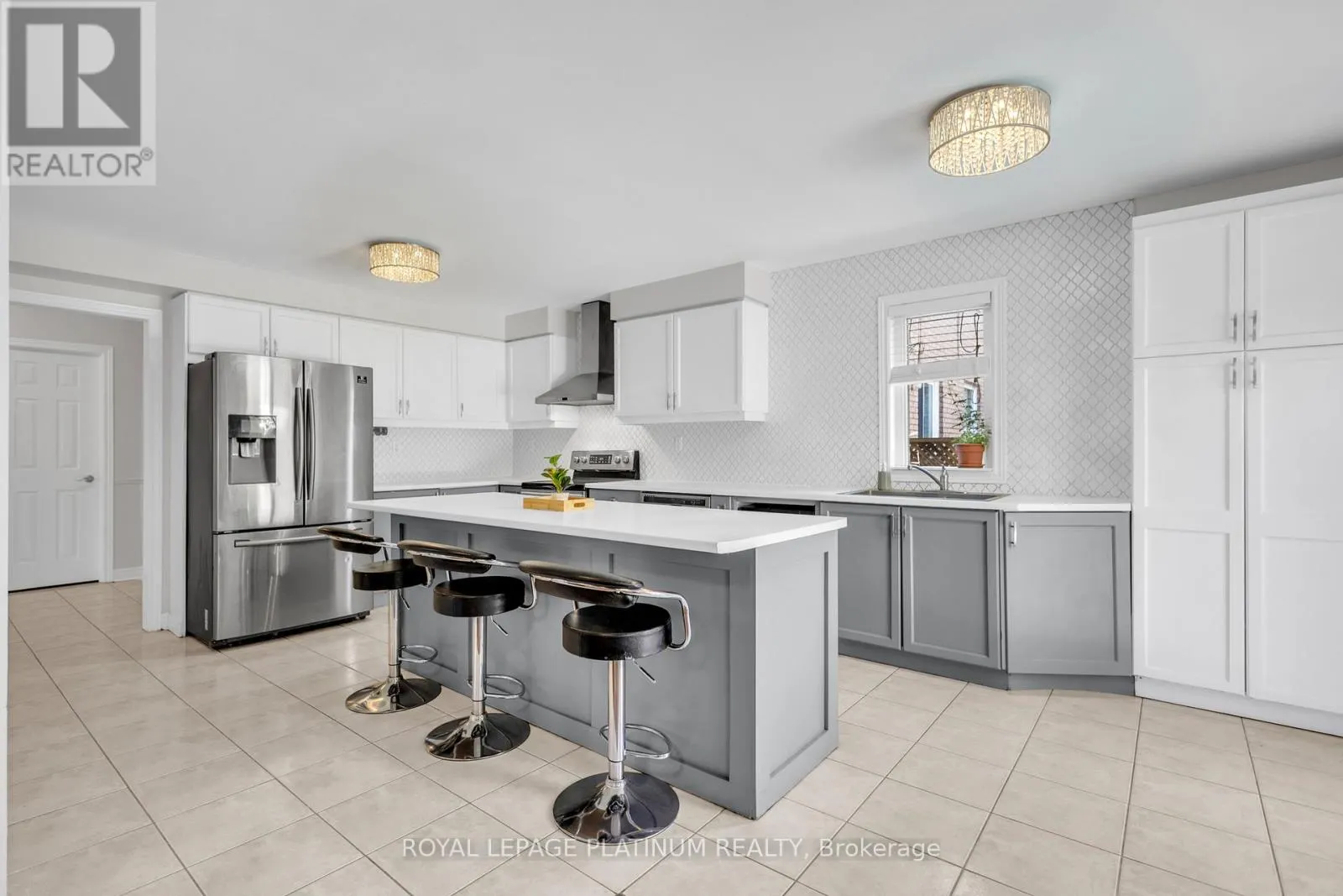 76 BAHA CRESCENT