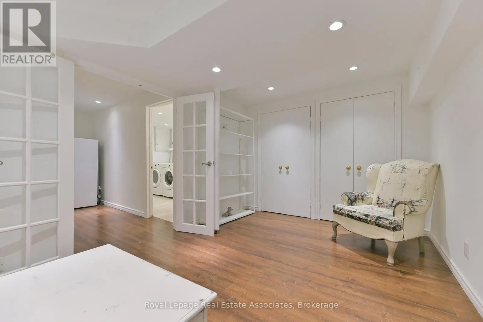 252 ROYAL SALISBURY WAY