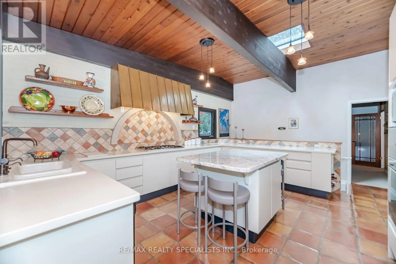 251 DICKSON PARK CRESCENT