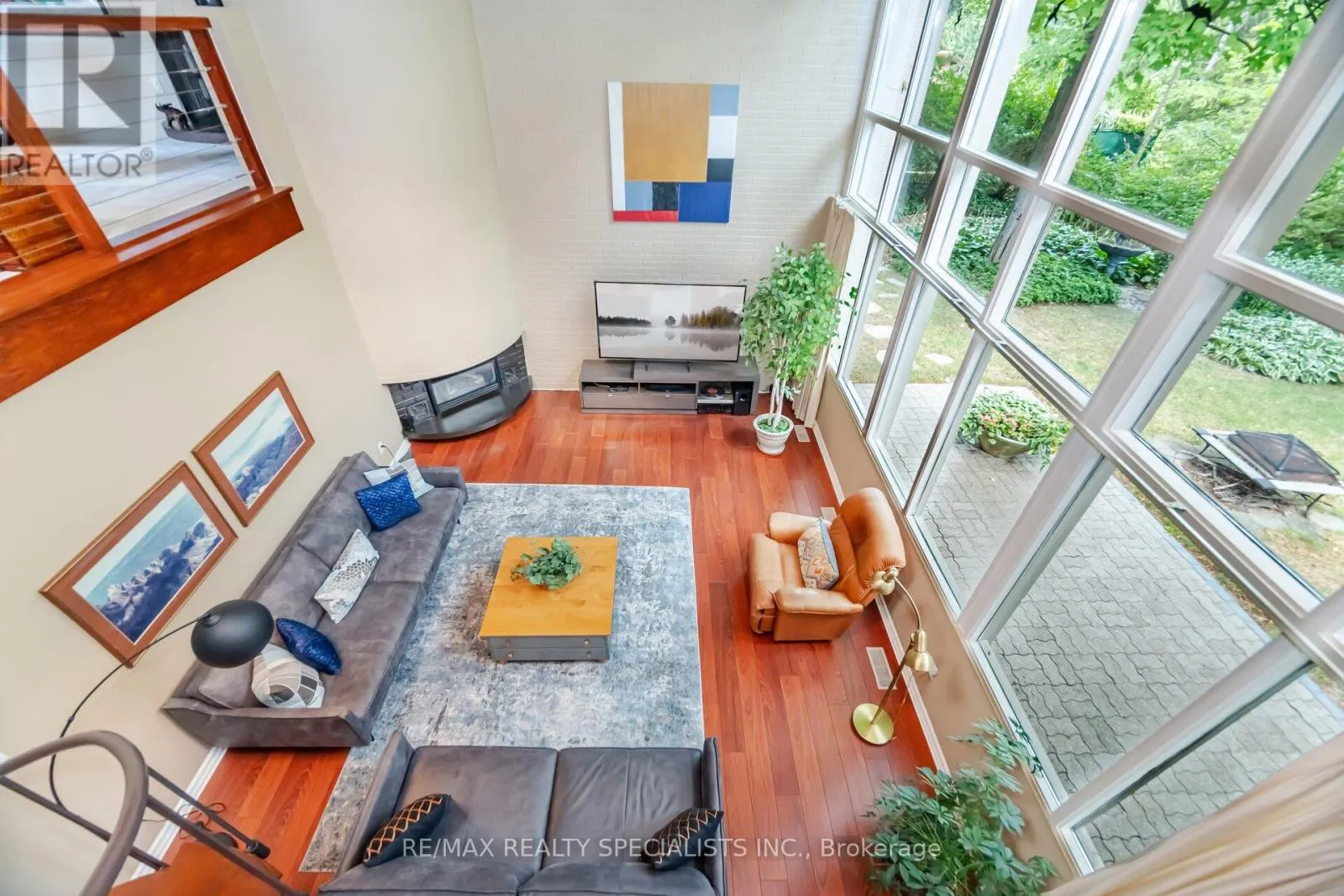 251 DICKSON PARK CRESCENT