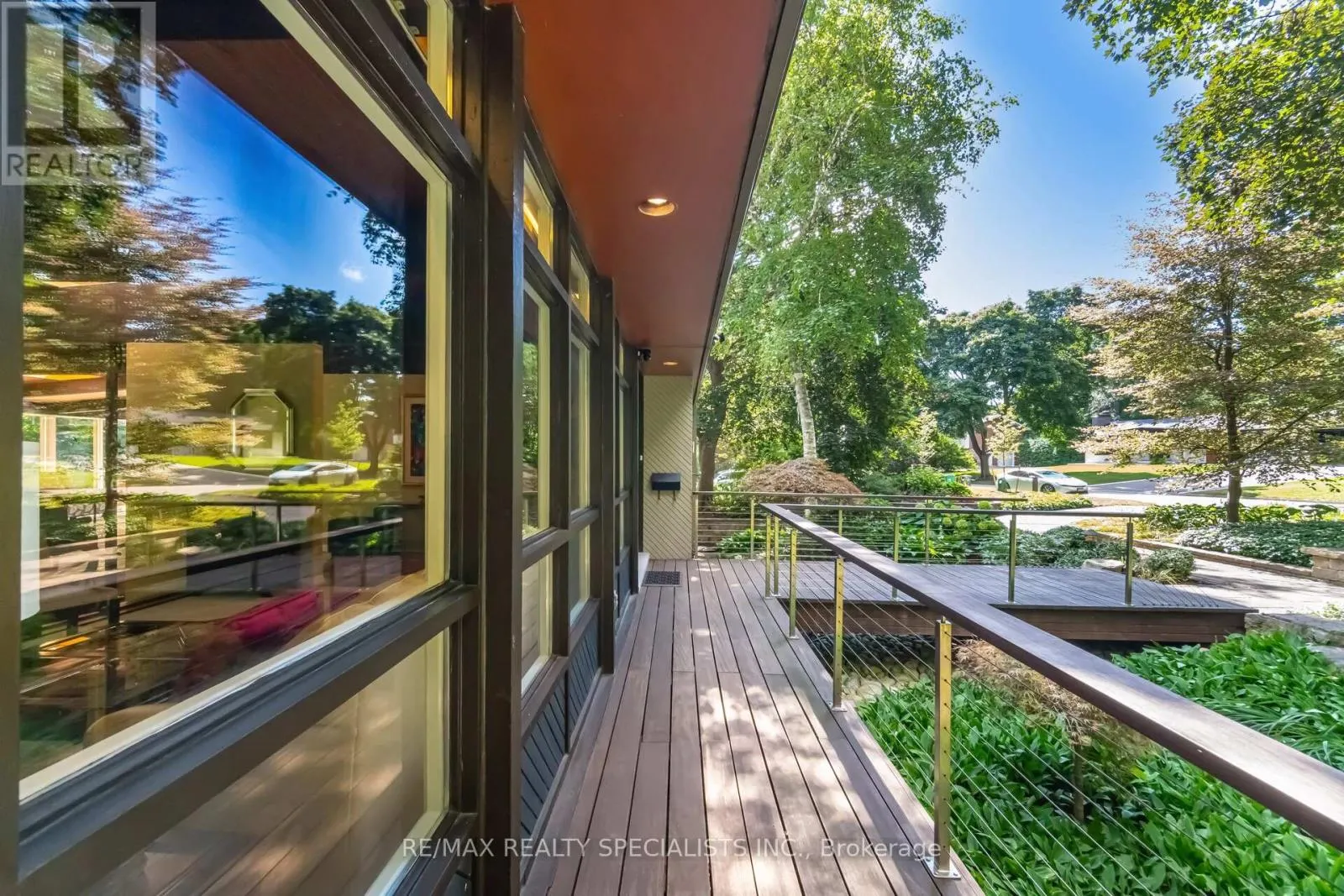 251 DICKSON PARK CRESCENT