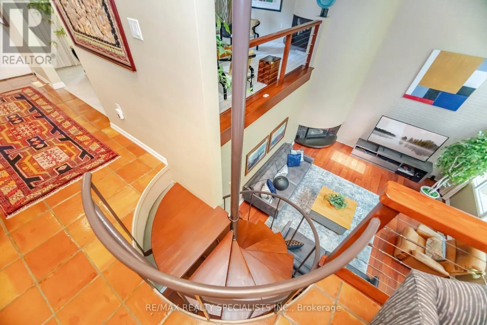 251 DICKSON PARK CRESCENT