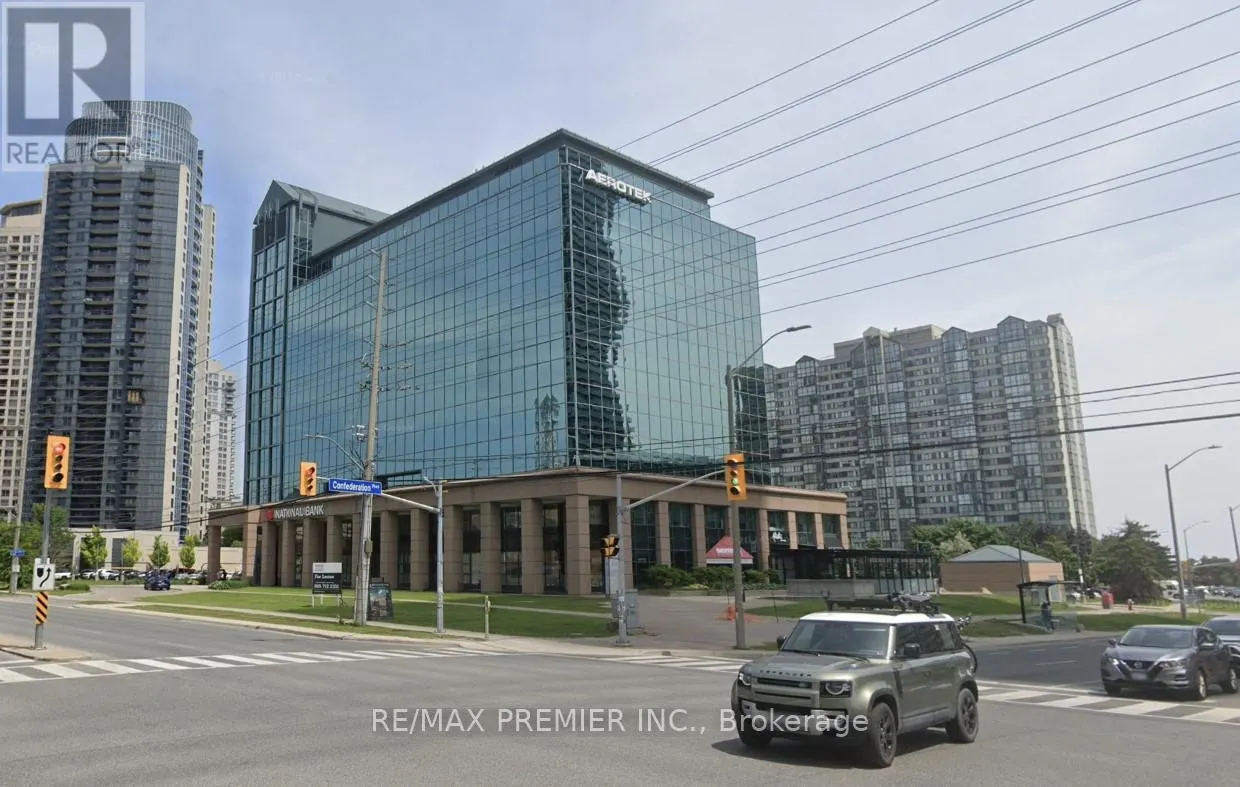 200-31 - 350 BURNHAMTHORPE ROAD W