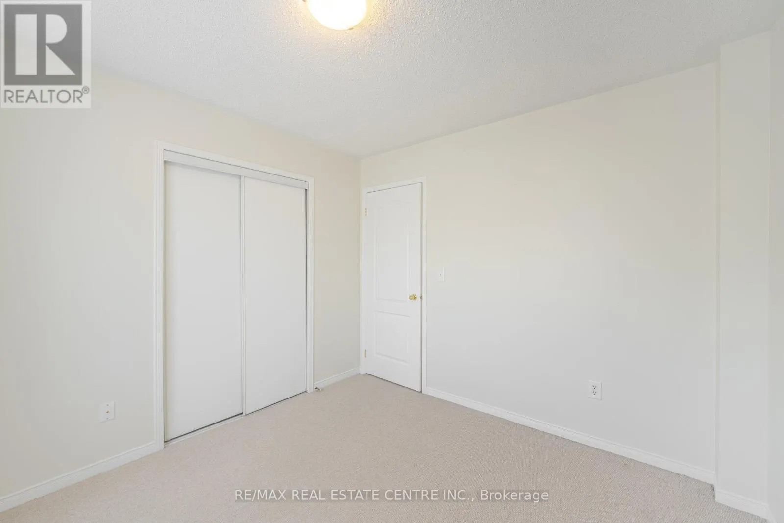 4834 CAPRI CRESCENT