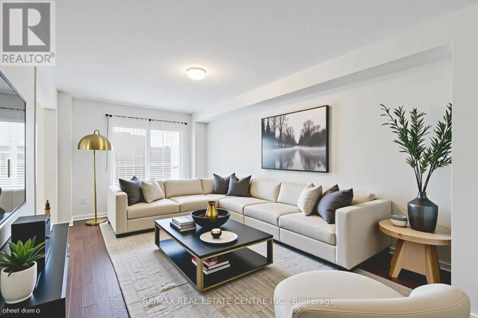 4834 CAPRI CRESCENT