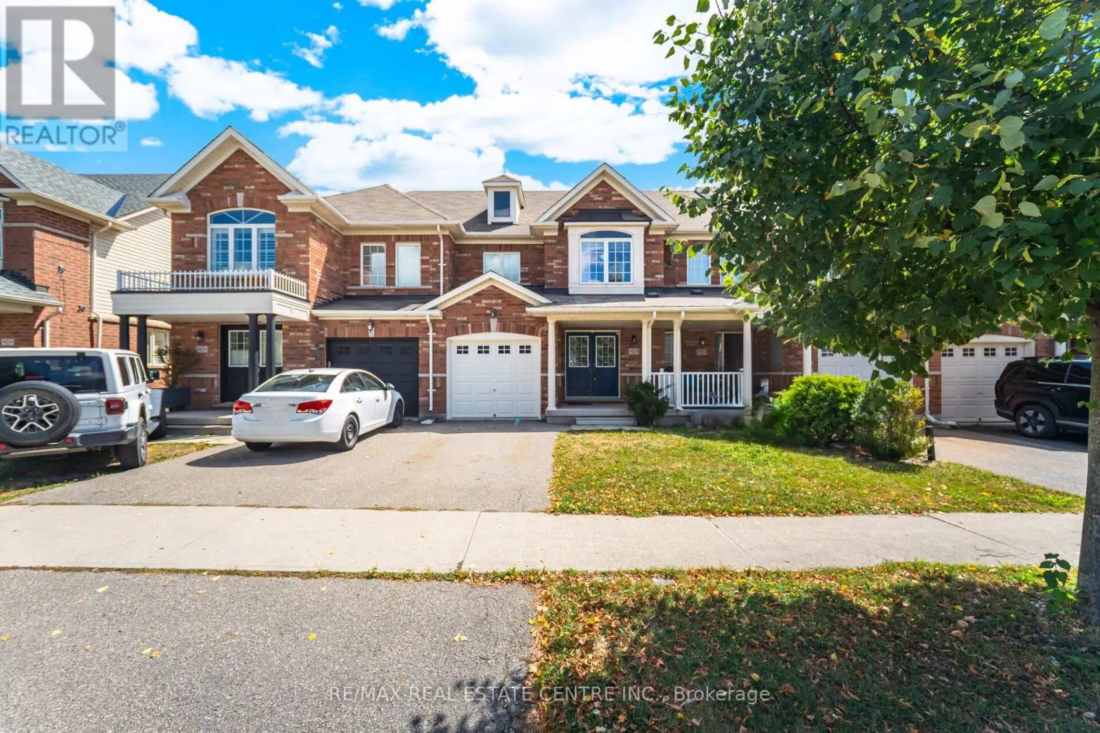 4834 CAPRI CRESCENT