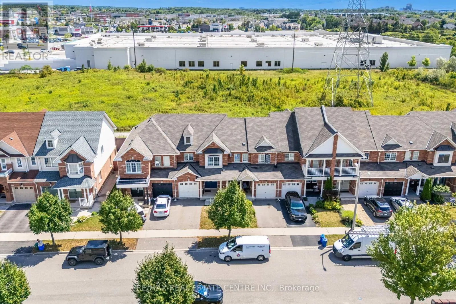 4834 CAPRI CRESCENT