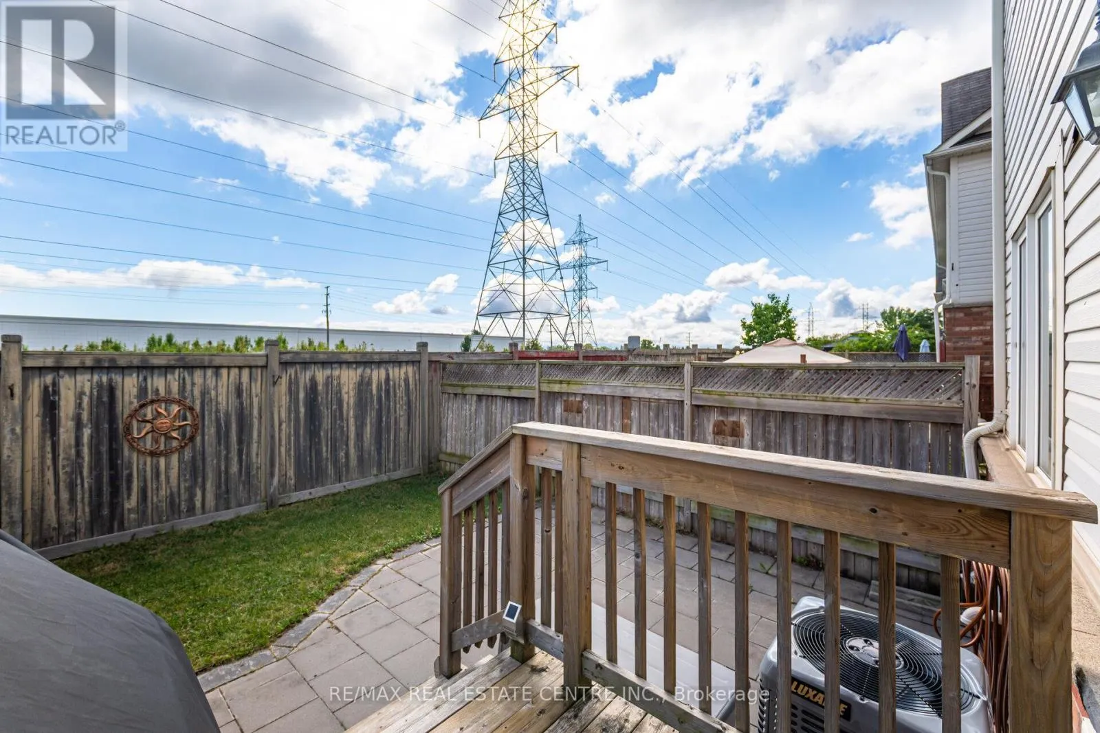 4834 CAPRI CRESCENT