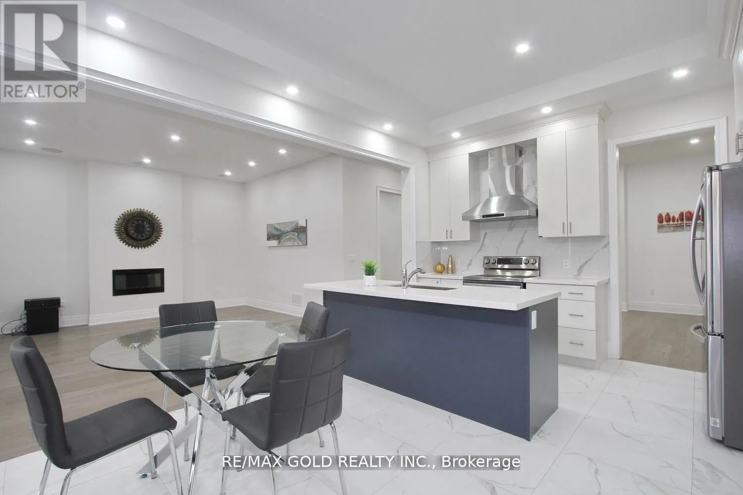 23 GATHERWOOD TERRACE