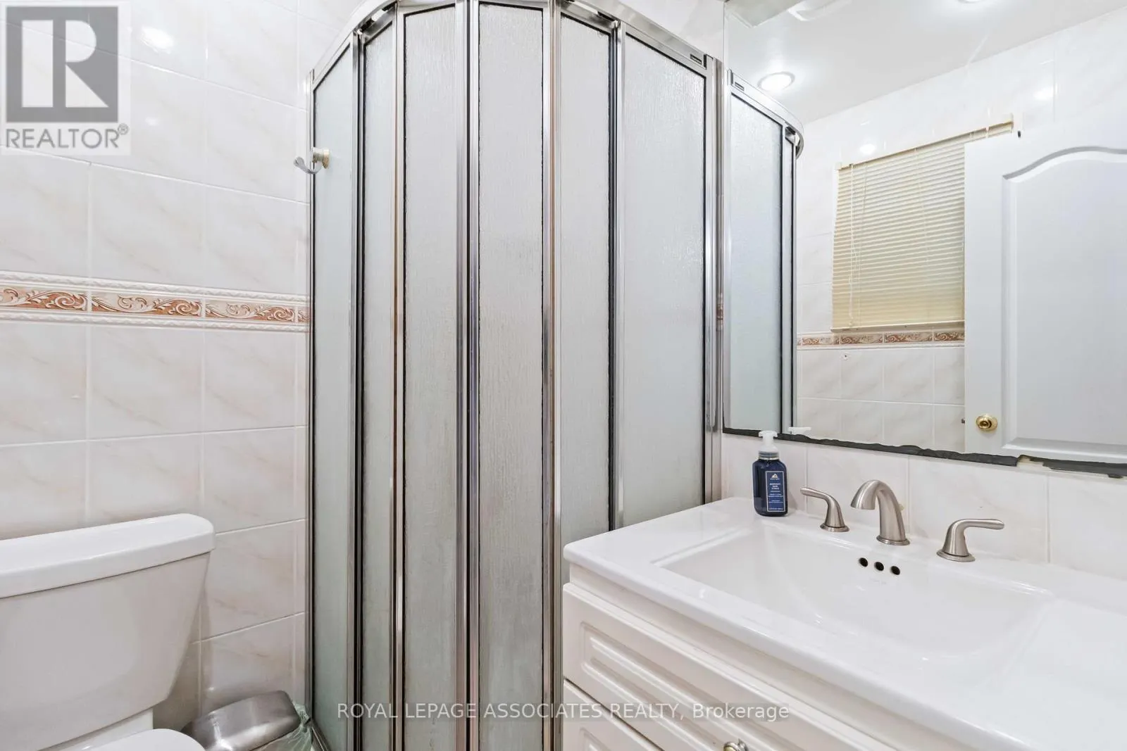 4343 LEE DRIVE