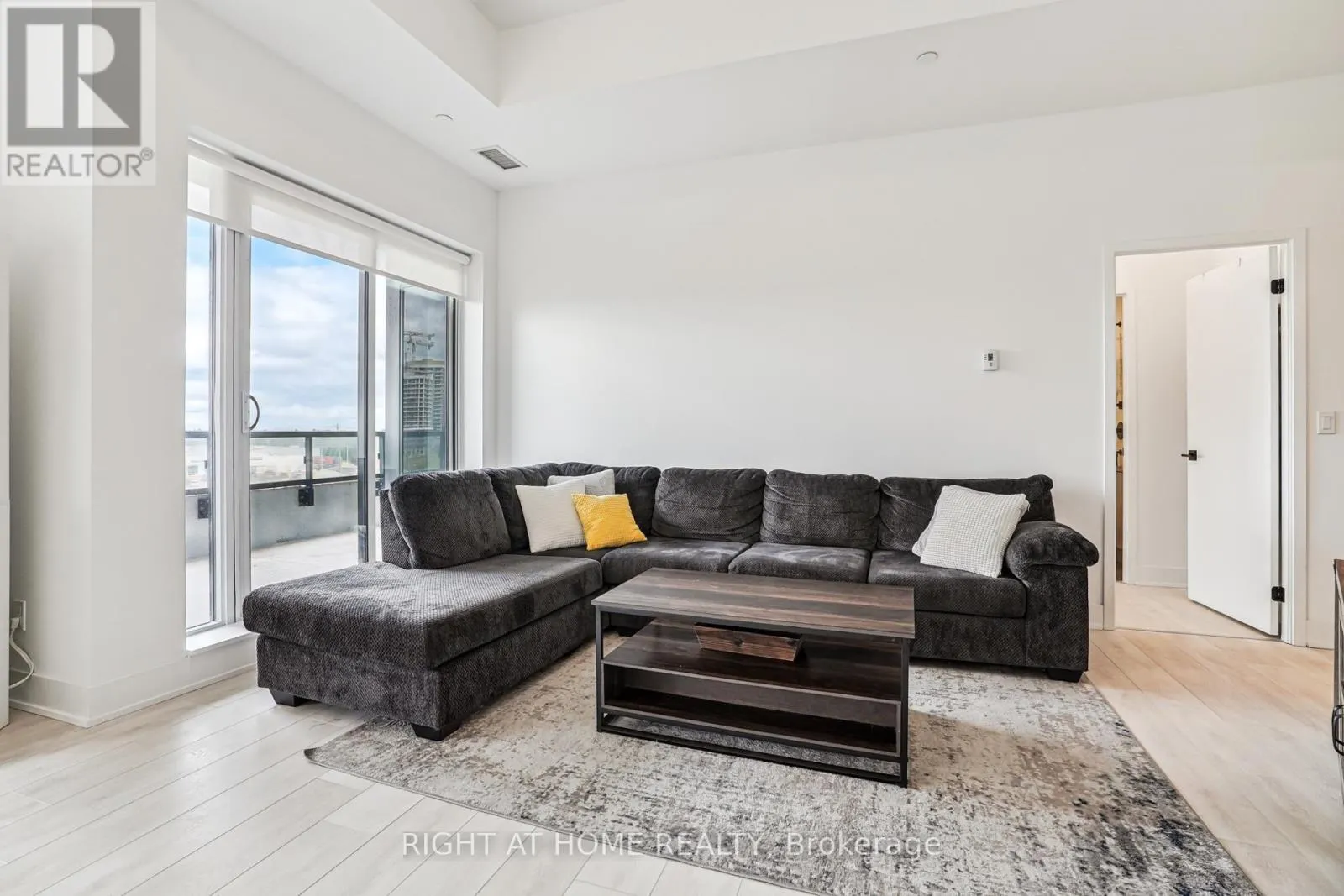 436 - 2485 TAUNTON ROAD