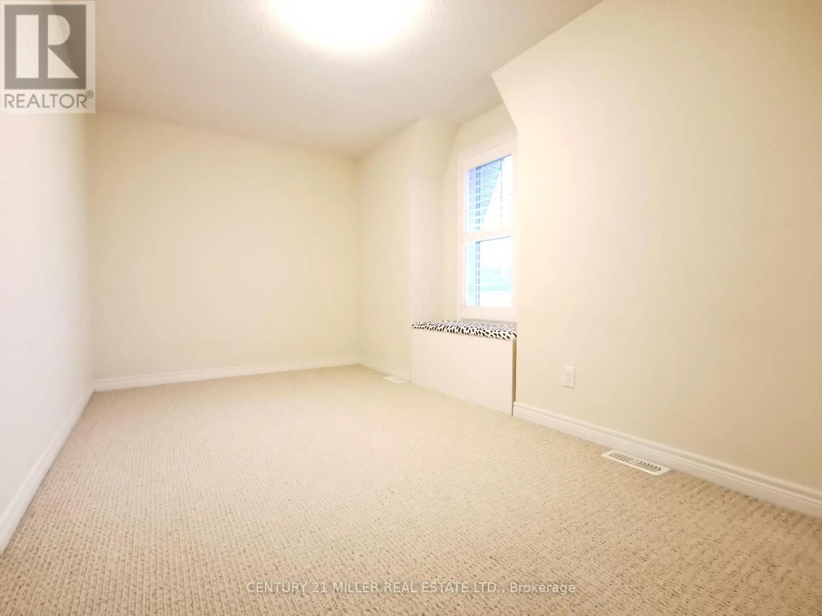 76 - 1380 COSTIGAN ROAD