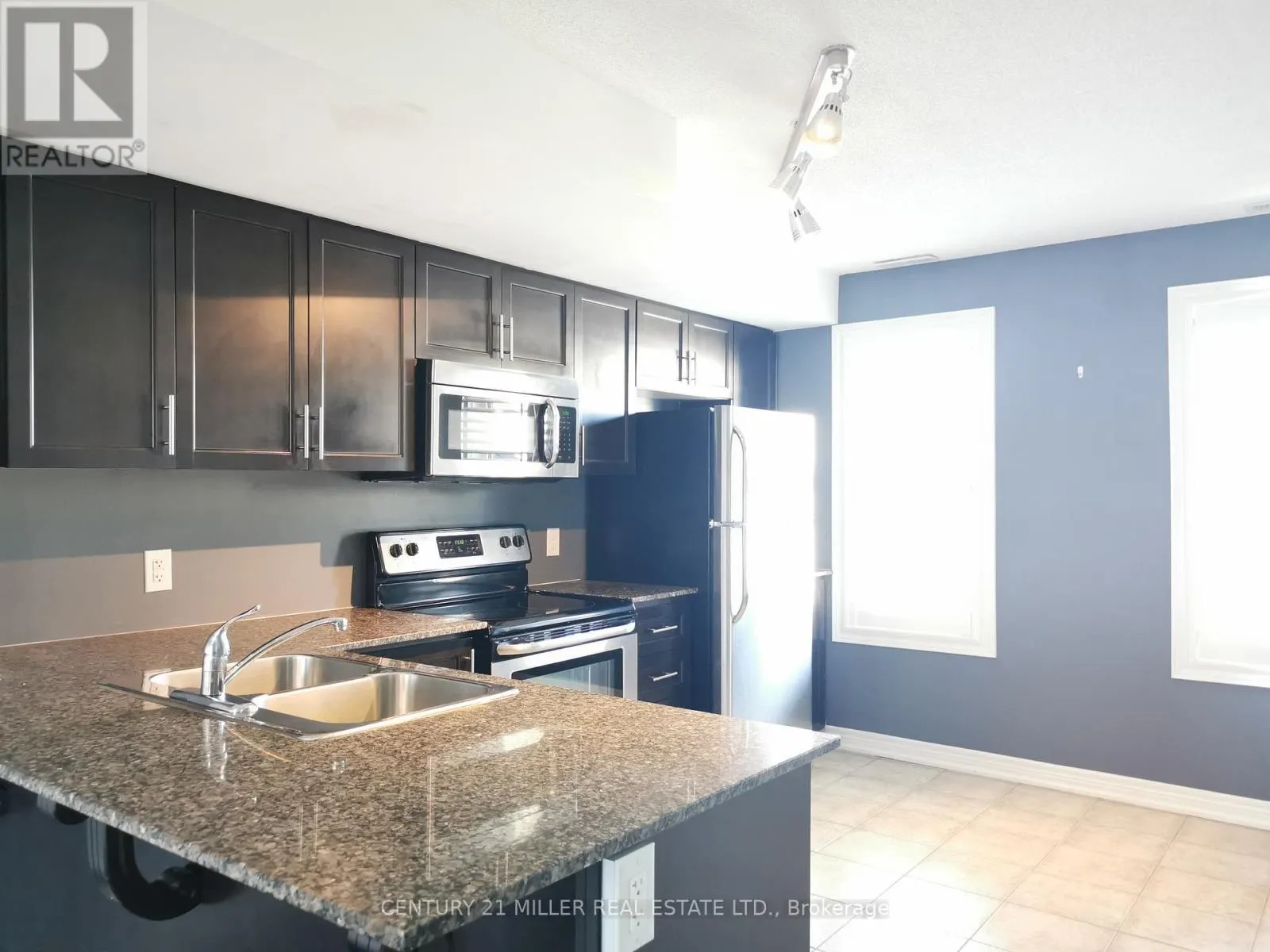 76 - 1380 COSTIGAN ROAD