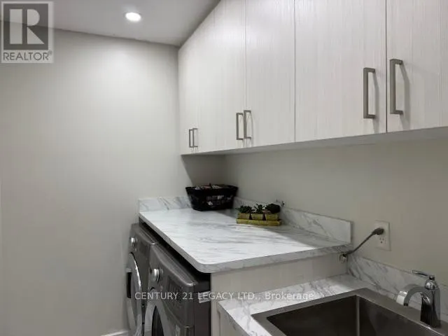 21 SERENITY LANE